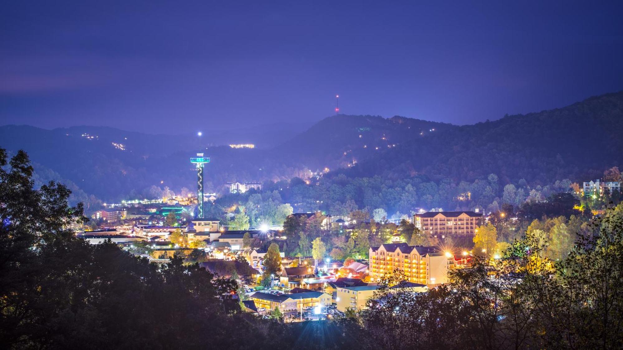 פיג'ן פורג' Suite Sensations, Hot Tub, Pool Table, 1089 Free Tickets Each Paid Day, Dollywood And More מראה חיצוני תמונה