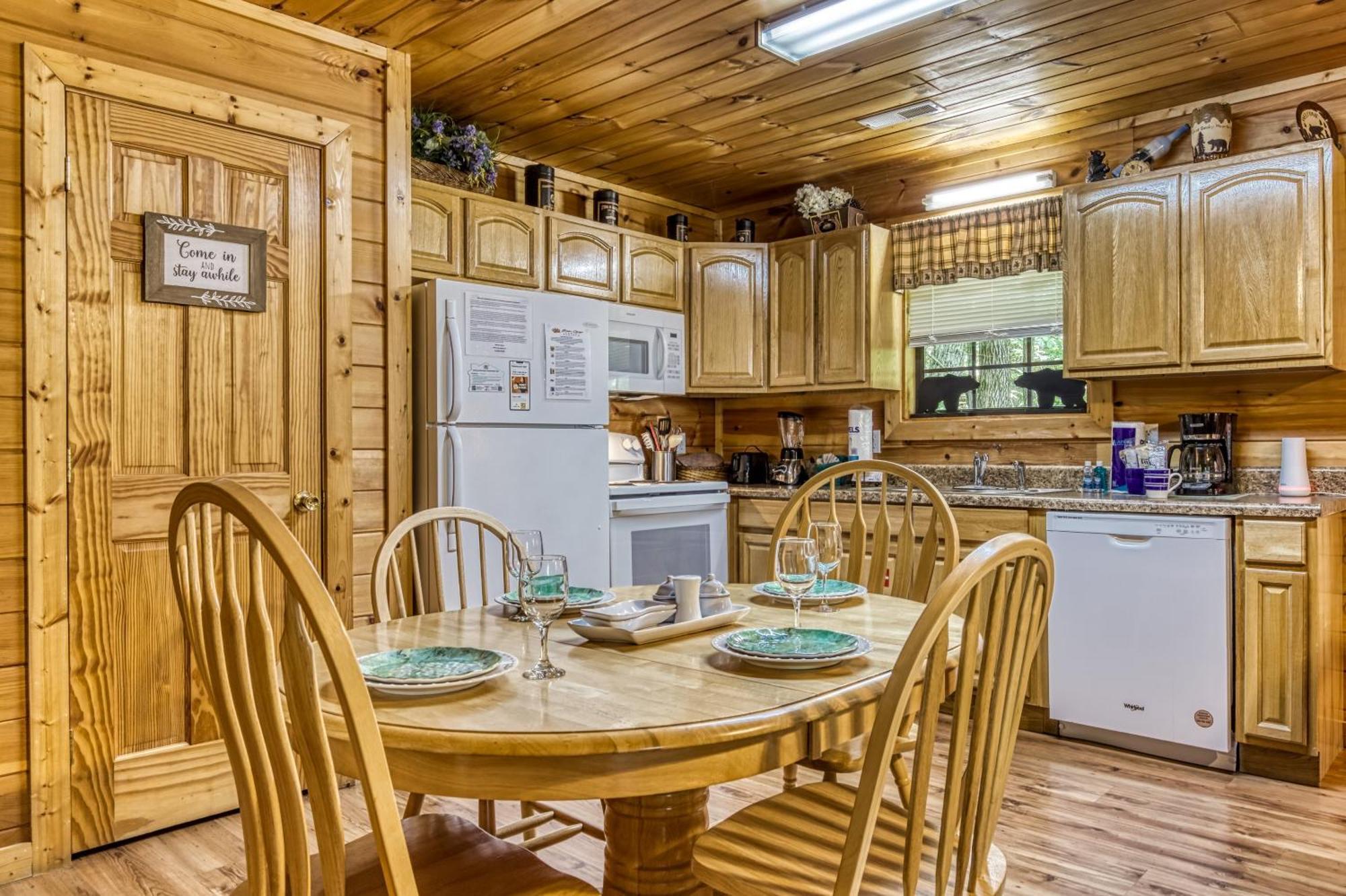 פיג'ן פורג' Suite Sensations, Hot Tub, Pool Table, 1089 Free Tickets Each Paid Day, Dollywood And More מראה חיצוני תמונה