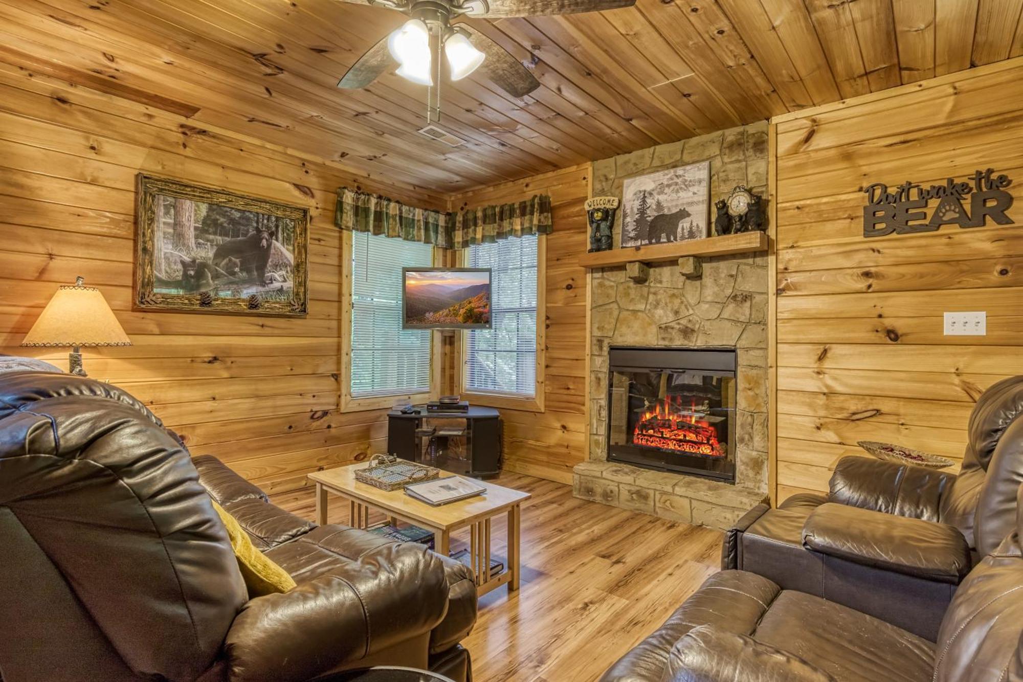 פיג'ן פורג' Suite Sensations, Hot Tub, Pool Table, 1089 Free Tickets Each Paid Day, Dollywood And More מראה חיצוני תמונה